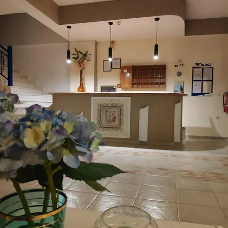 Zeus شقة فندقية 3*