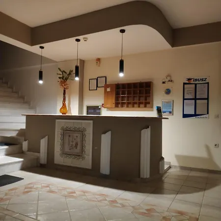 Zeus شقة فندقية 3*