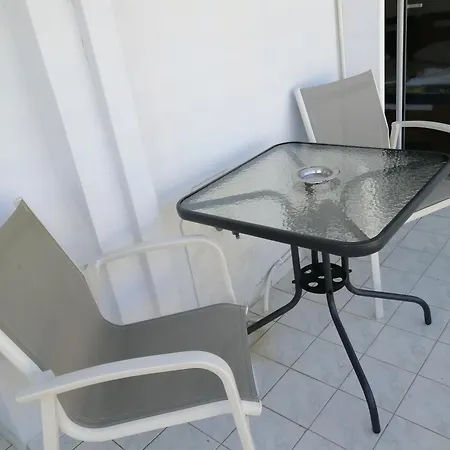 Aparthotel Zeus *