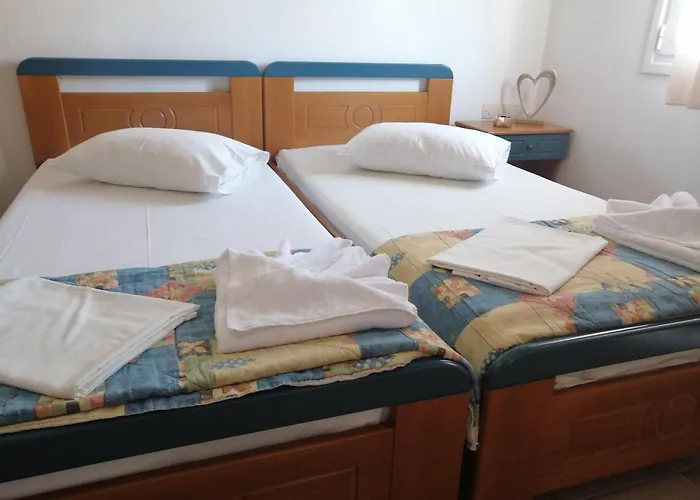 Zeus Hotel de apartamente Paralía